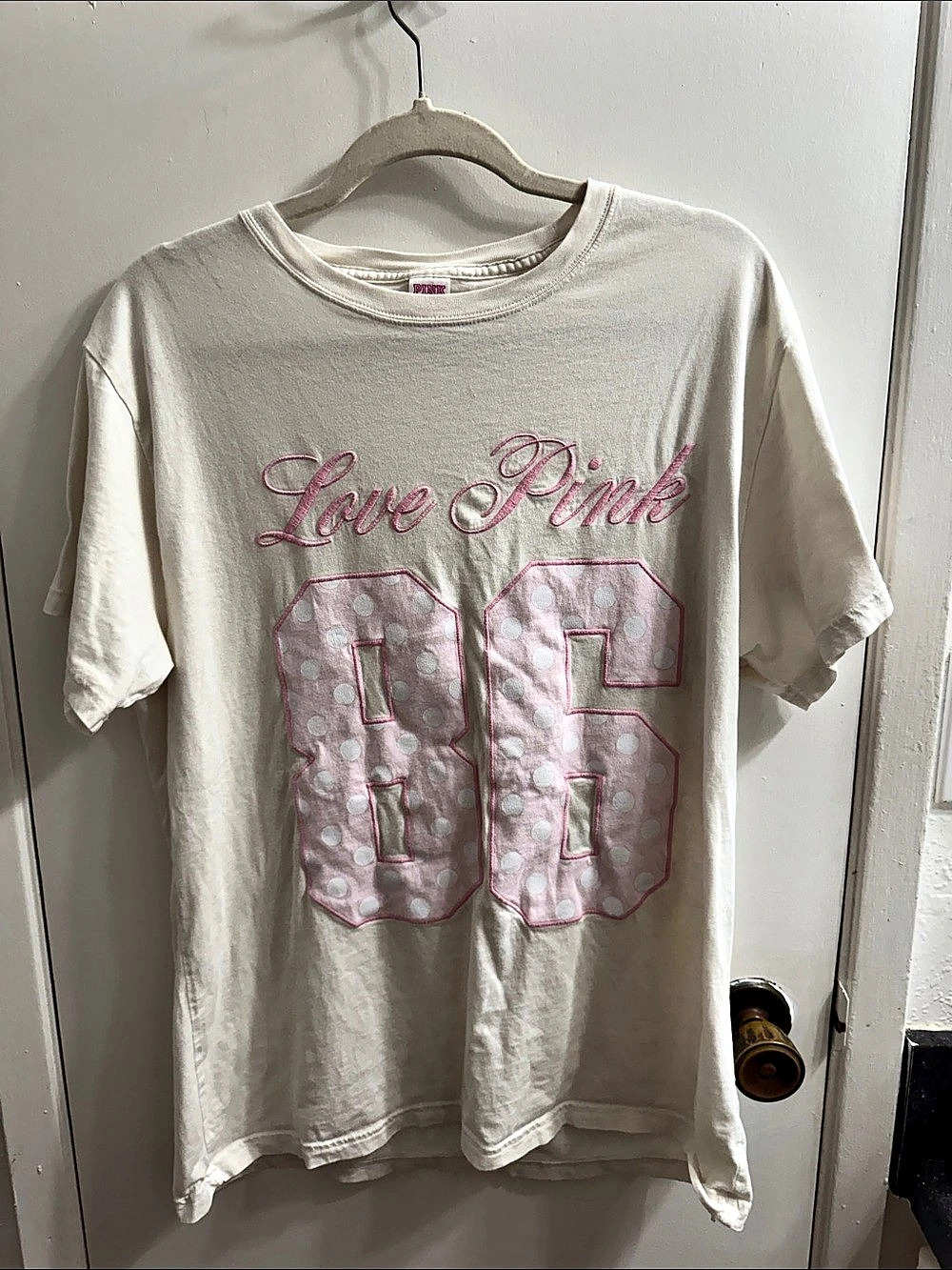 PINK Love Pink 86 Graphic Tee Graphic Short Sleeve Tee in White & Size